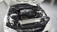 2023 BMW 3-Series 320i M Sport, белый — фото 6