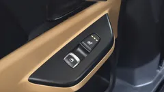 2023 Kia Carnival Gasoline 9-Seater Prestige, белый — фото 20