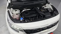 2023 Kia Seltos Gasoline 1.6 Turbo 2WD, белый — фото 6