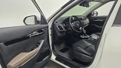2023 Kia Seltos Gasoline 1.6 Turbo 2WD, белый — фото 10