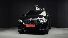 2022 BMW X6 xDrive40i M Sport, чёрный — фото 3