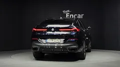 2022 BMW X6 xDrive40i M Sport, чёрный — фото 4