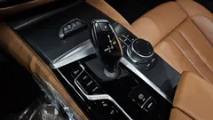 2023 BMW 5-Series 520i M Sport, чёрный — фото 9