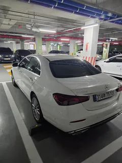 2023 Mercedes-Benz E-Class E220d 4MATIC Exclusive, белый — фото 2