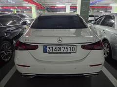 2023 Mercedes-Benz E-Class E220d 4MATIC Exclusive, белый — фото 4