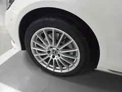 2023 Mercedes-Benz E-Class E220d 4MATIC Exclusive, белый — фото 5