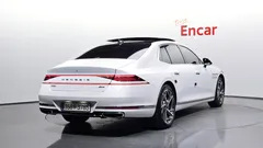 2022 Genesis G90 Gasoline 3.5 Turbo AWD, белый — фото 2