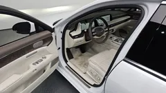 2022 Genesis G90 Gasoline 3.5 Turbo AWD, белый — фото 11