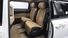 2023 Kia Carnival Gasoline 7-Seater Signature, белый — фото 11