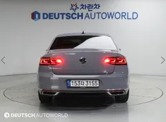 2022 Volkswagen Passat 2.0 TDI Prestige, серо-серебристый — фото 4