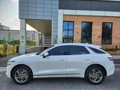 2023 Genesis GV70 2.5T Gasoline AWD, белый — фото 2