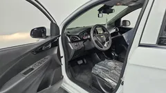 2022 Chevrolet Spark Premier, белый — фото 10