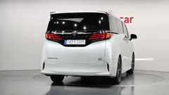 2024 Toyota Alphard 2.5 HEV Executive AWD, белый — фото 4