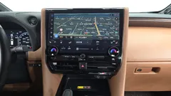 2024 Toyota Alphard 2.5 HEV Executive AWD, белый — фото 13