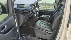2022 Hyundai Staria Tourer 11-Seater, белый — фото 8