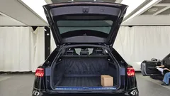 2020 Audi SQ8 4.0 TDI Quattro, чёрный — фото 20