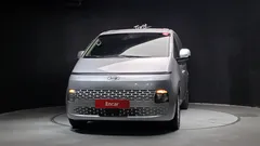 2022 Hyundai Staria Cargo 3-Seater, серо-серебристый — фото 3