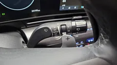 2023 Hyundai Kona Premium, серый — фото 20
