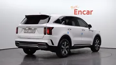 2023 Kia Sorento Gasoline 2.5T 2WD, белый — фото 2