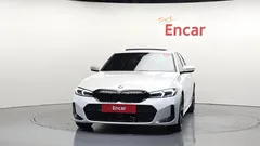 2024 BMW 3-Series 320i M Sport, белый — фото 3