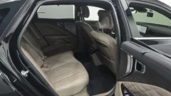 2023 Kia K8 Signature, чёрный — фото 11