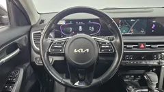 2023 Kia Seltos Gasoline 1.6 Turbo 2WD, чёрный — фото 13