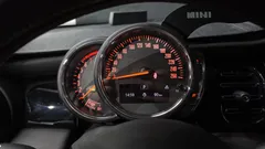 2023 Mini Cooper 5Door Classic, серо-серебристый — фото 8