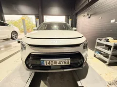 2022 Kia Niro Signature, белый — фото 3