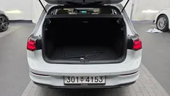 2022 Volkswagen Golf 2.0 TDI Prestige, белый — фото 20