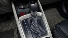 2023 Hyundai Venue 1,6 Premium, красный — фото 9