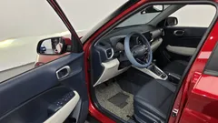 2023 Hyundai Venue 1,6 Premium, красный — фото 10