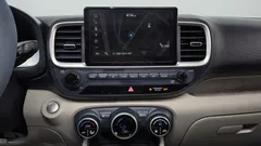 2023 Hyundai Venue 1,6 Premium, красный — фото 13