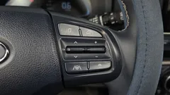 2023 Hyundai Venue 1,6 Premium, красный — фото 15