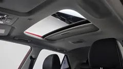 2023 Hyundai Venue 1,6 Premium, красный — фото 16