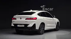 2022 BMW X4 xDrive20i M Sport, белый — фото 2
