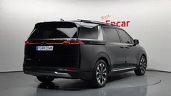 2023 Kia Carnival Gasoline 7-Seater Signature, чёрный — фото 2