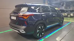 2023 Kia Seltos Gasoline 1.6 Turbo 4WD, синий — фото 5