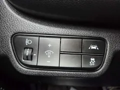 2023 Kia Seltos Gasoline 1.6 Turbo 2WD, белый — фото 10