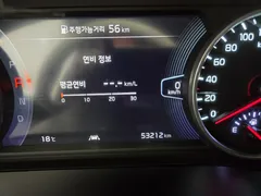 2023 Kia Seltos Gasoline 1.6 Turbo 2WD, белый — фото 17
