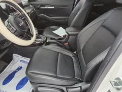 2023 Kia Seltos Gasoline 1.6 Turbo 2WD, белый — фото 18