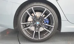 2023 BMW 3-Series 320i Touring M Sports, серый — фото 5