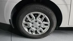 2024 Hyundai Staria L3.5 Tourer 11-Seater, белый — фото 5