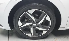 2023 Hyundai Avante 1.6, белый — фото 5