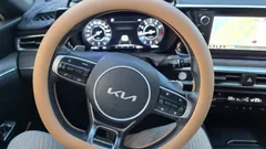 2023 Kia K5 1.6 Turbo, белый — фото 5