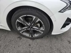 2023 Kia K5 2.0, белый — фото 4