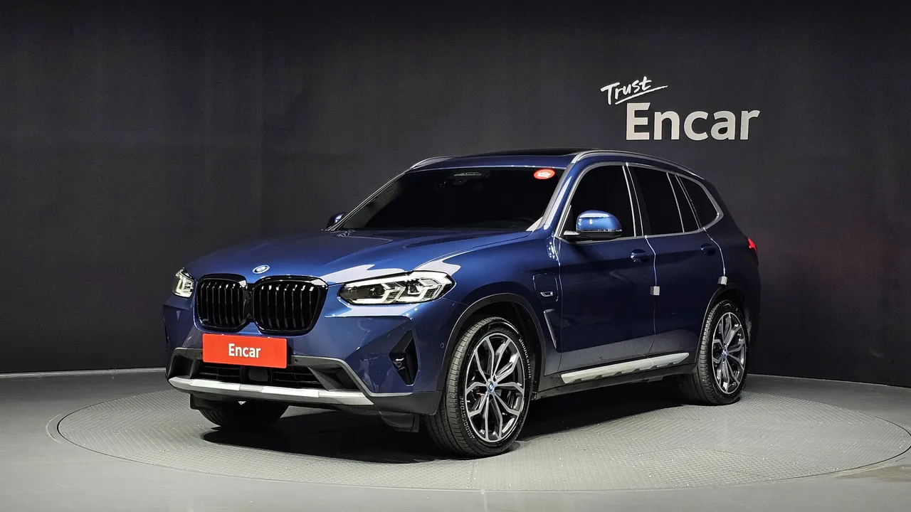 2022 BMW X3 xDrive 30e
