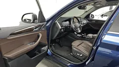 2022 BMW X3 xDrive 30e, синий — фото 10