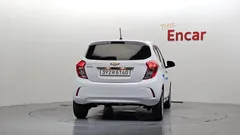 2022 Chevrolet Spark LT, белый — фото 4