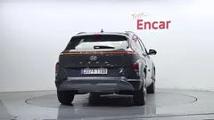 2024 Hyundai Kona Gasoline 1.6 Turbo 4WD, серый — фото 4