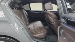 2022 BMW 5-Series 530e M Sport, серый — фото 11